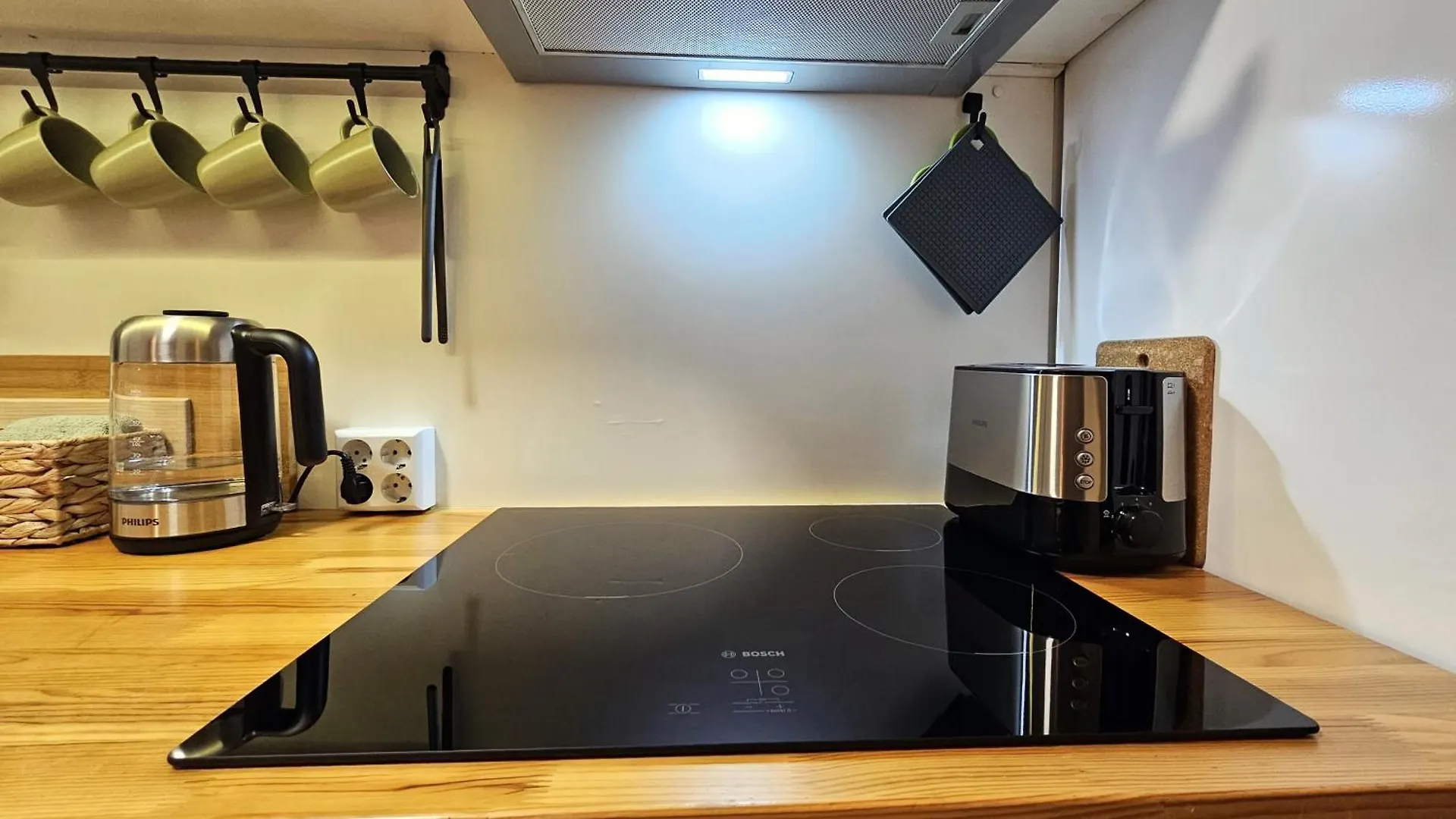 Cozy Boho Small Apartment 소피아 0*,  불가리아